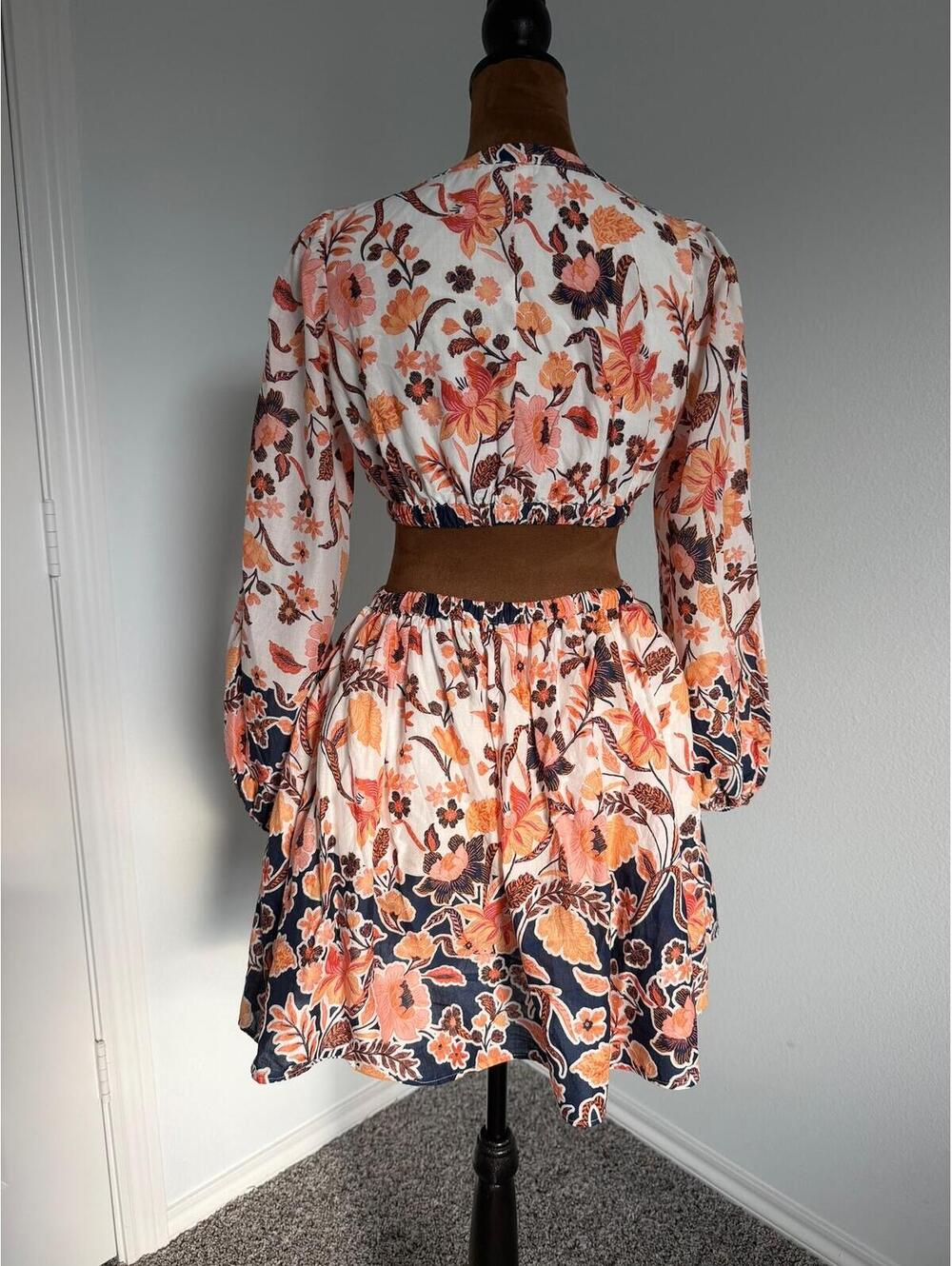 Chelsea & Violet Size 0 Two Piece Set Floral 100% Cotton Crop Blouse and Skirt - Picture 4 of 13